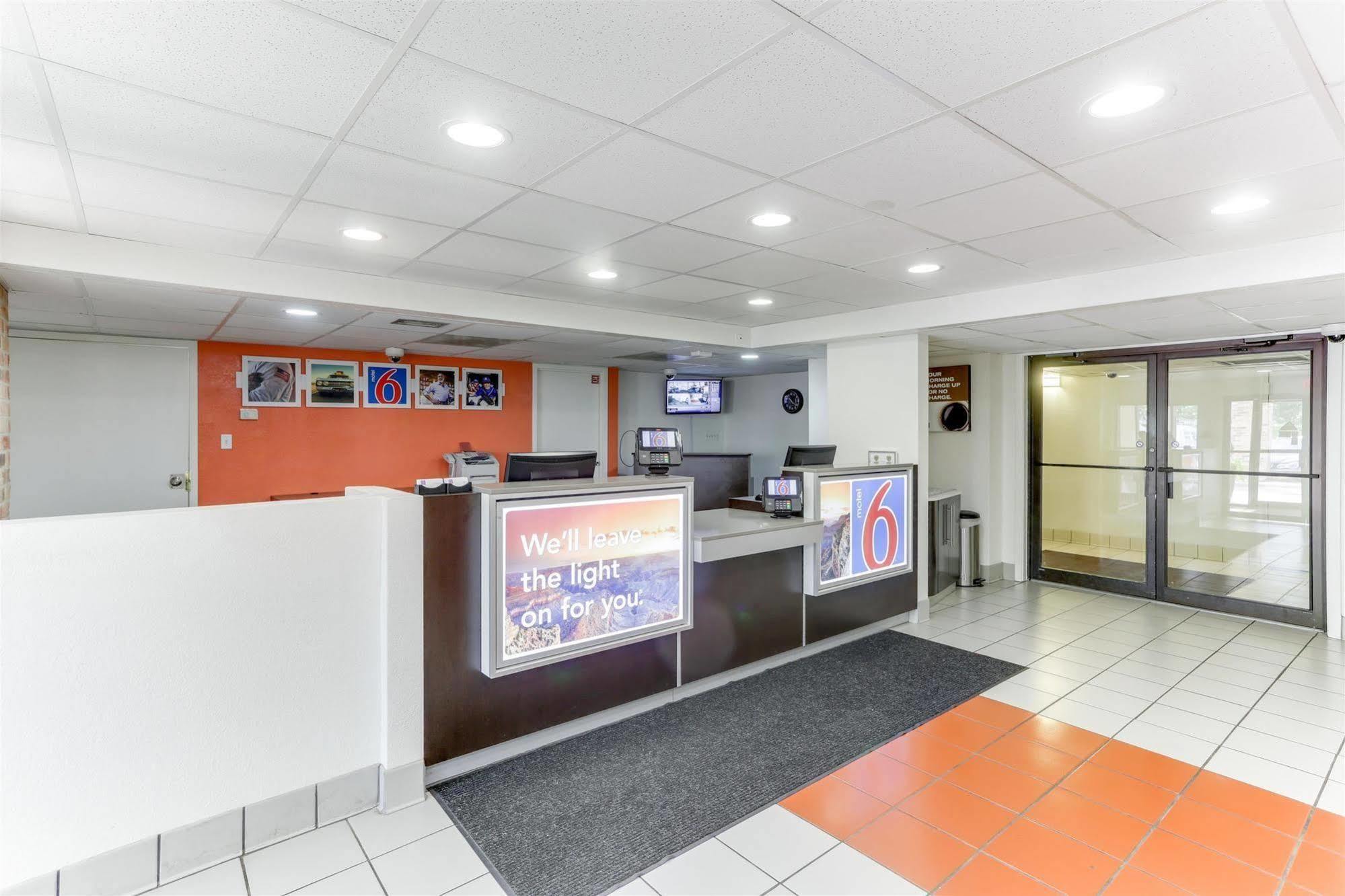 Motel 6 Houston, Tx - West Екстер'єр фото