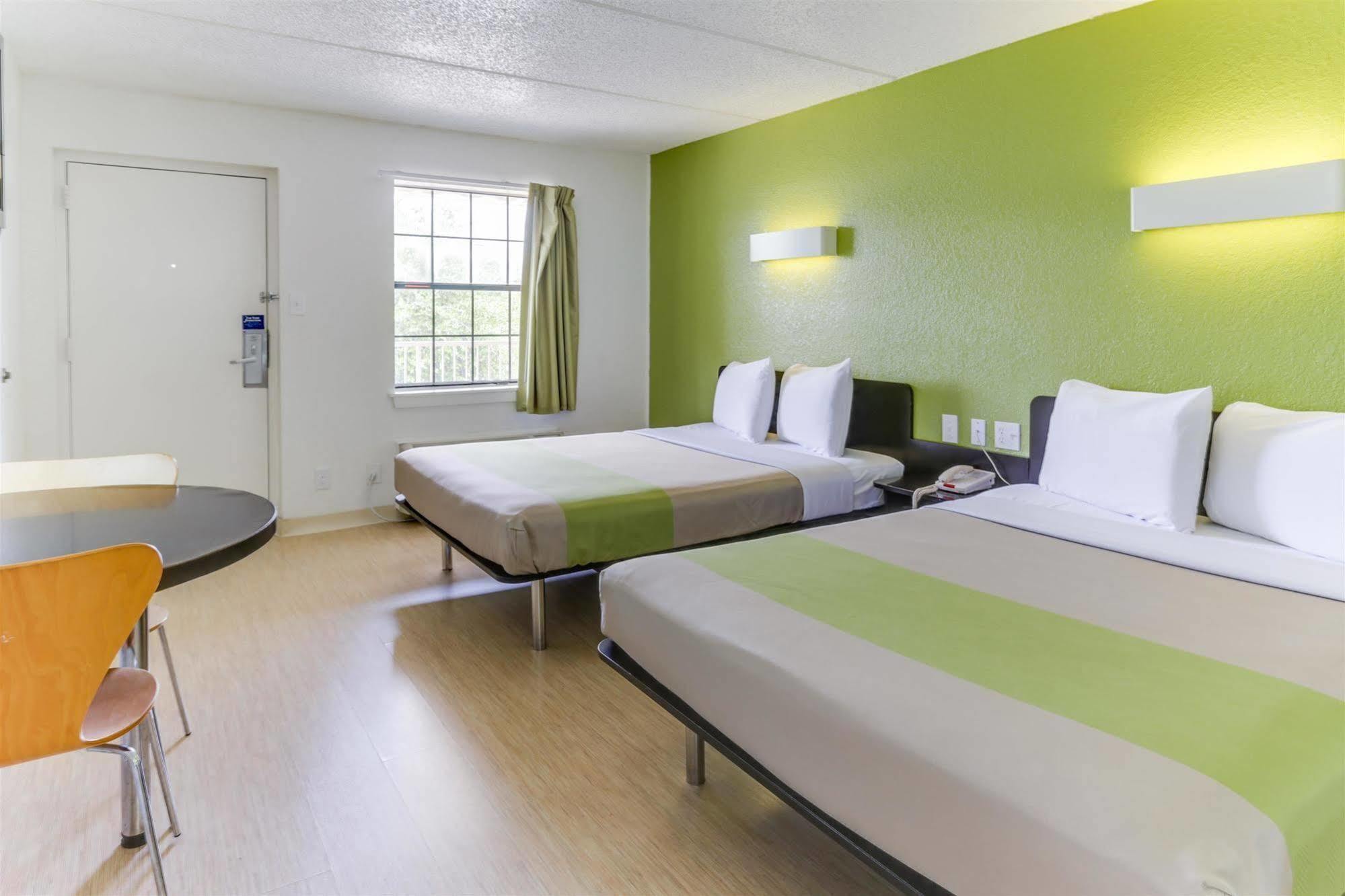 Motel 6 Houston, Tx - West Екстер'єр фото